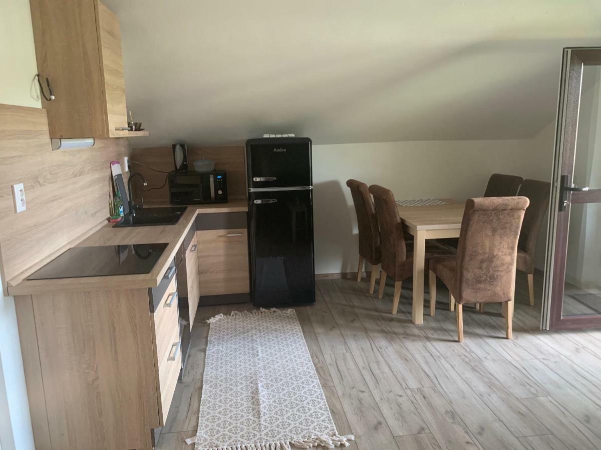 Apartmanovy Dom Magda เวอร์โบว์ ภายนอก รูปภาพ